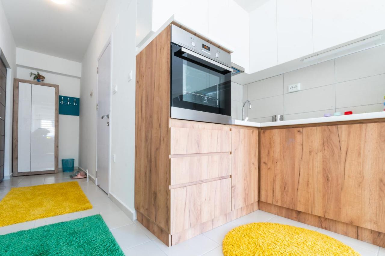 Appartement • Charming ǀ Near City Mall ǀ 1Br • à Skopje Extérieur photo